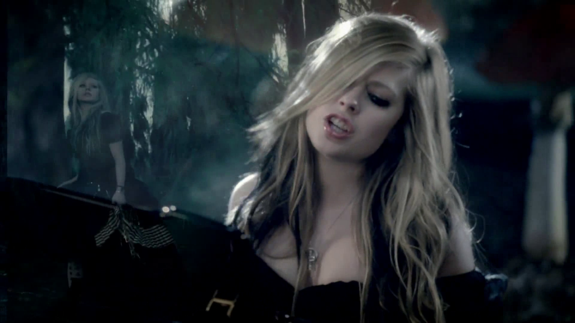 vlcsnap-2011-02-28-22h52m37s188.png
