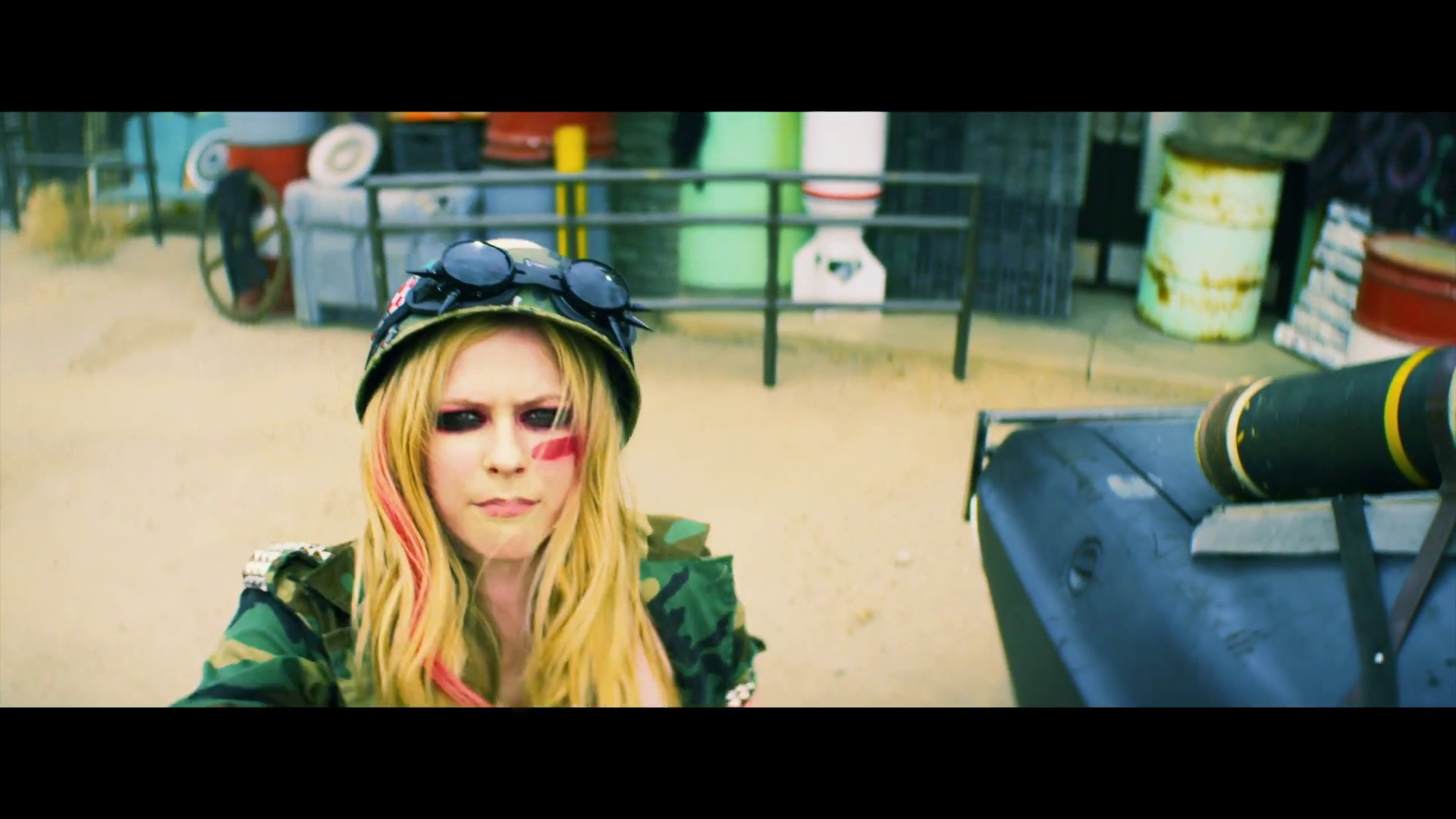 vlcsnap-2013-08-20-16h11m12s40.png
