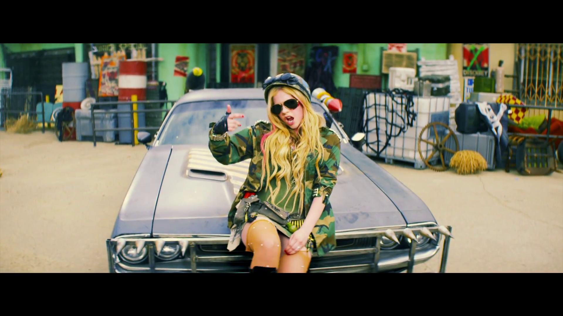 vlcsnap-2013-08-20-16h11m39s57.png