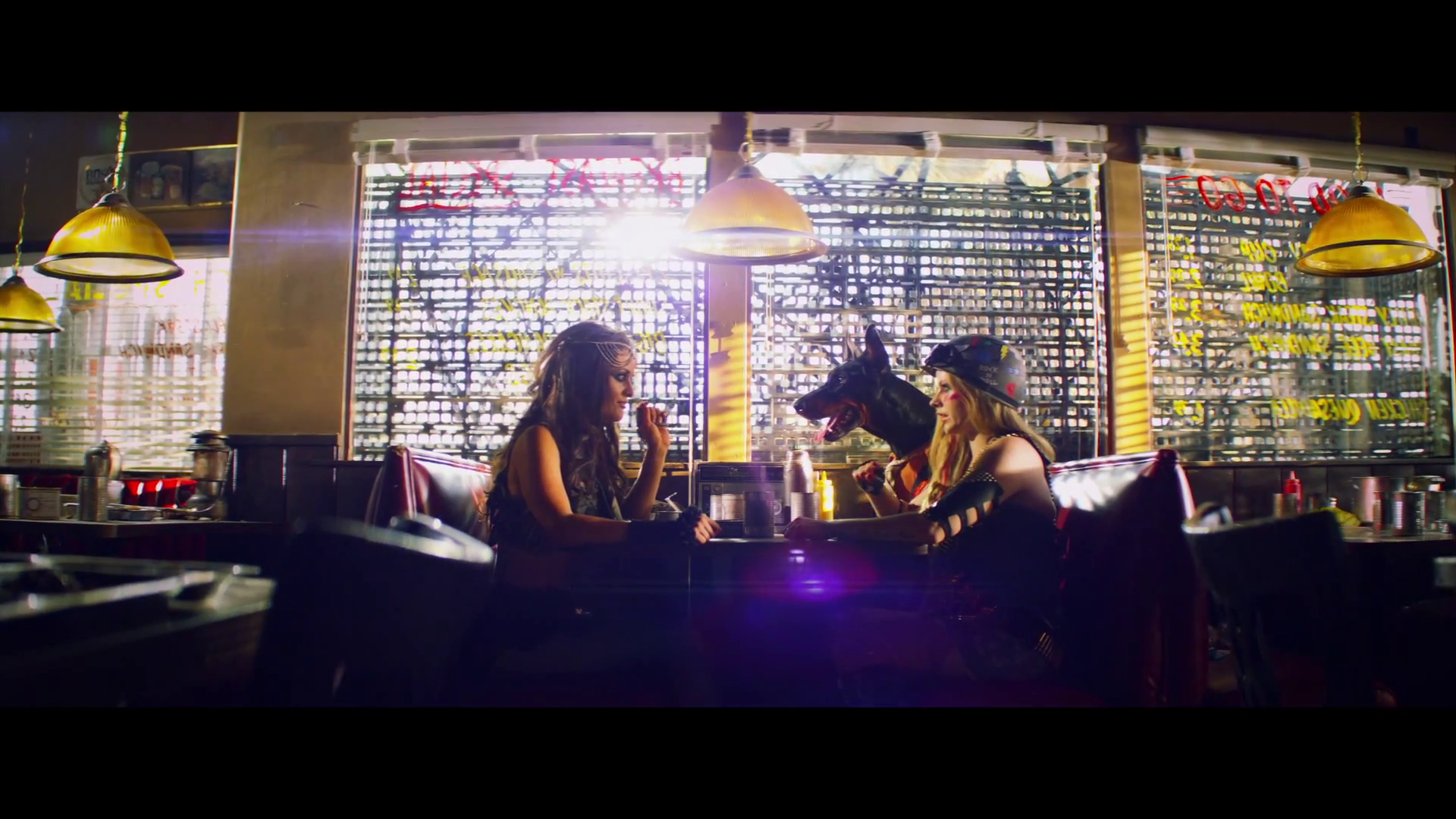vlcsnap-2013-08-20-16h12m17s173.png