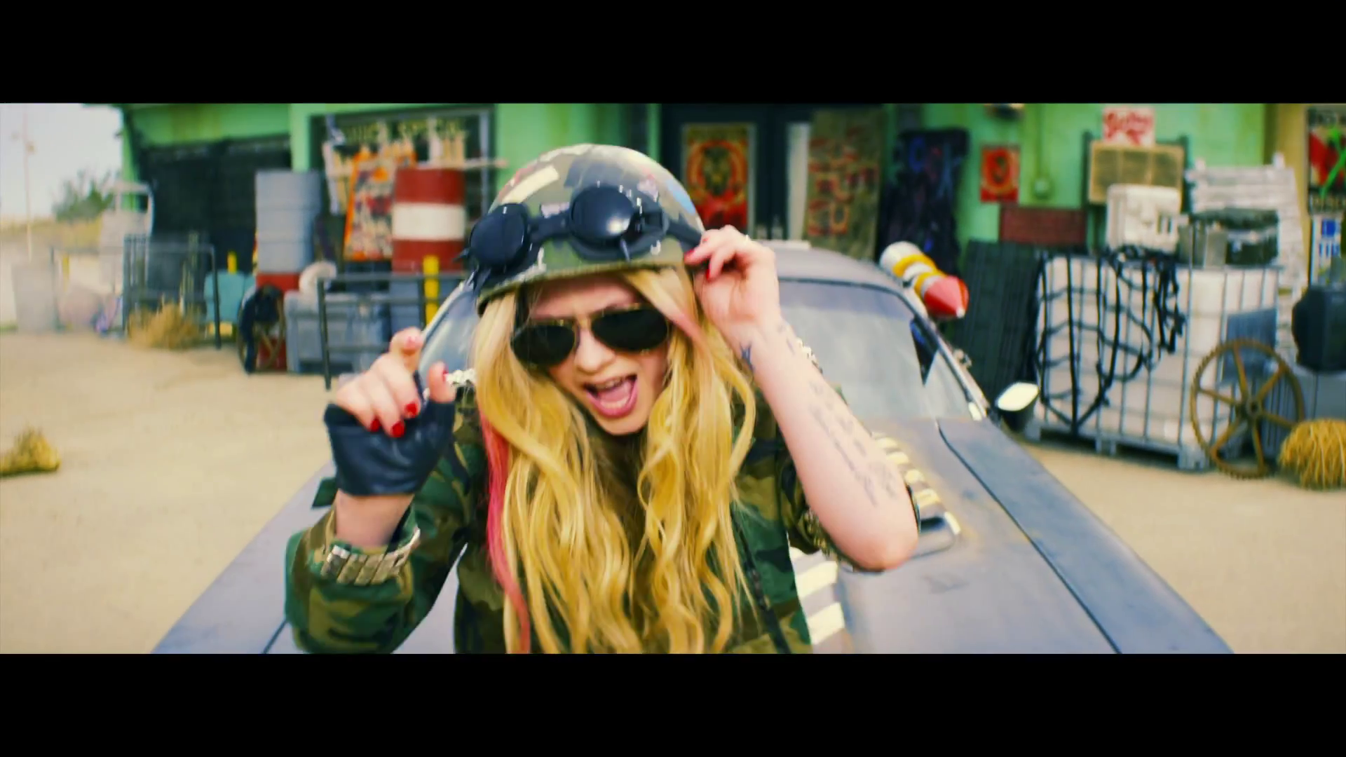 vlcsnap-2013-08-20-16h14m31s242.png