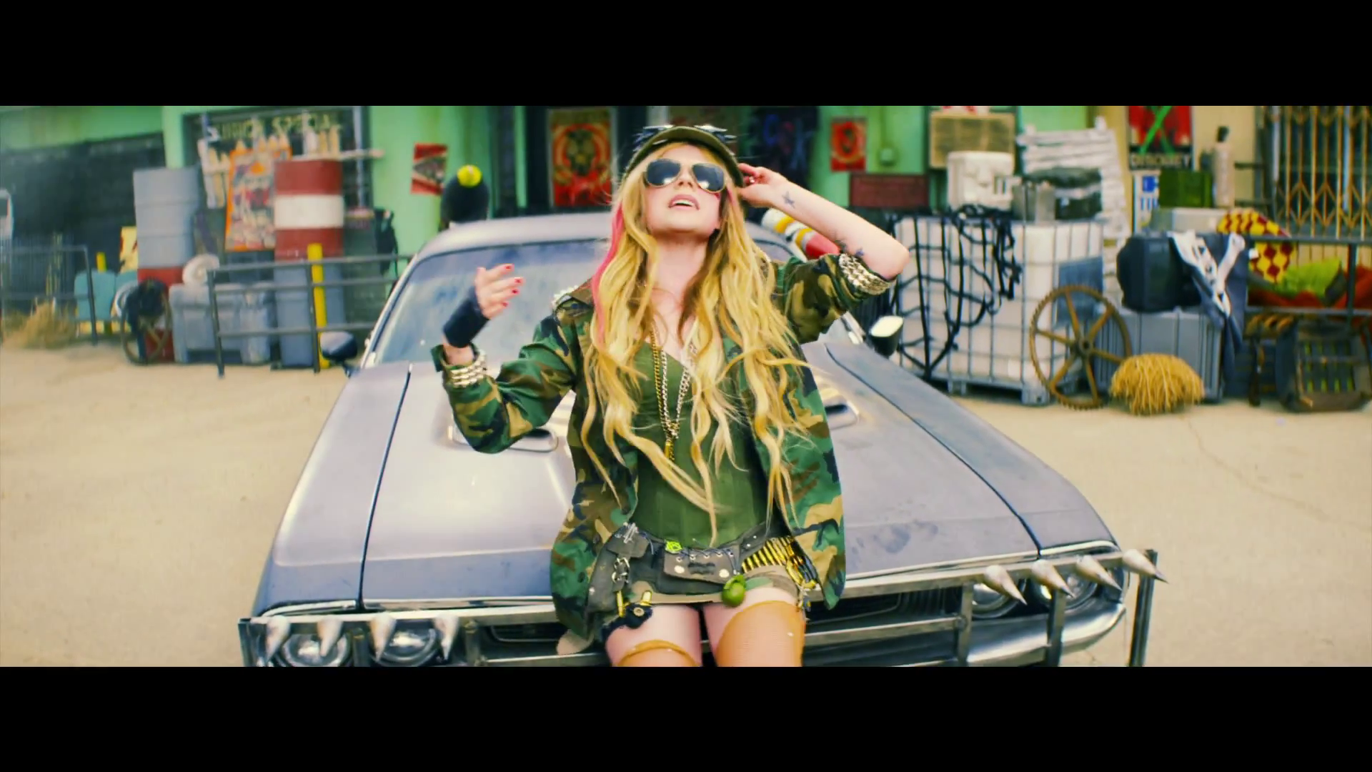 vlcsnap-2013-08-20-16h14m41s79.png