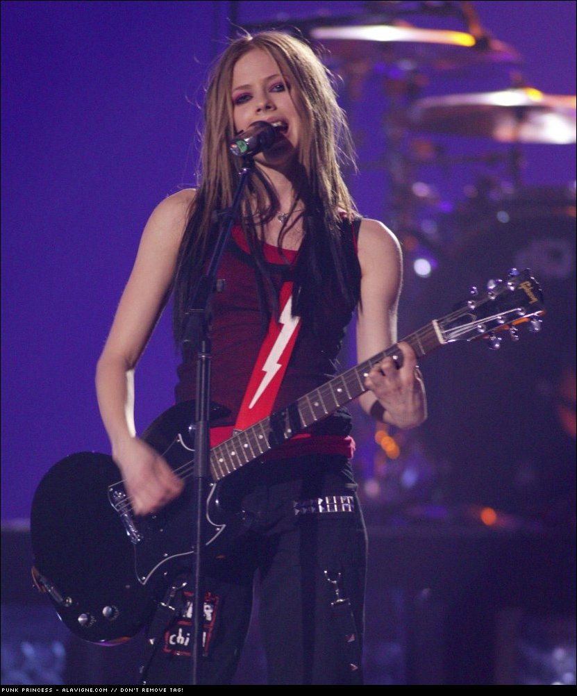 avril-lavigne-288-n11121.jpg