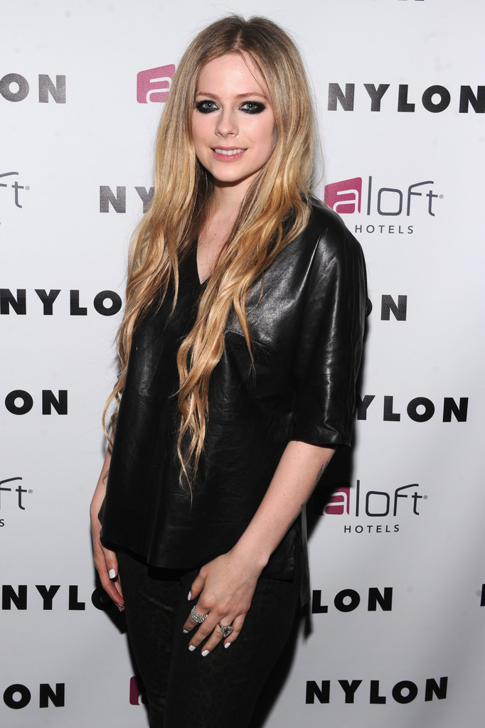 nylonparty7.jpg