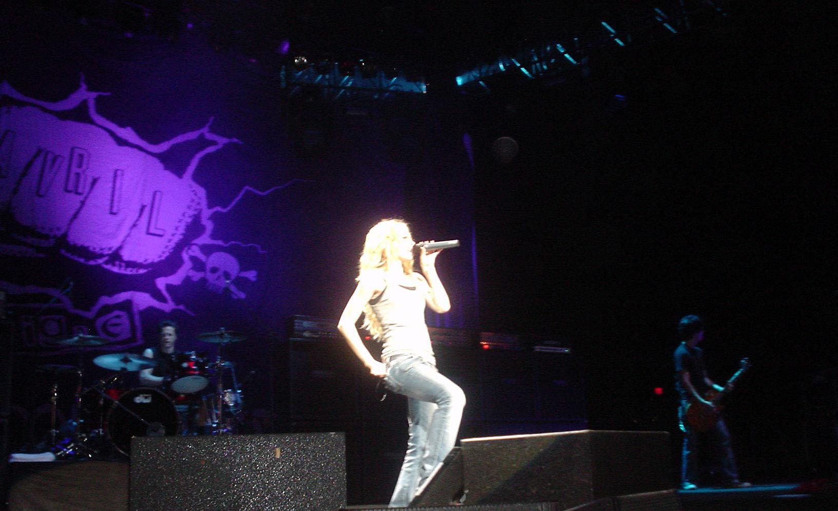 430586887mFeKtp_fs.jpg