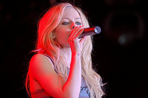 avrillavigne2005134ty.jpg
