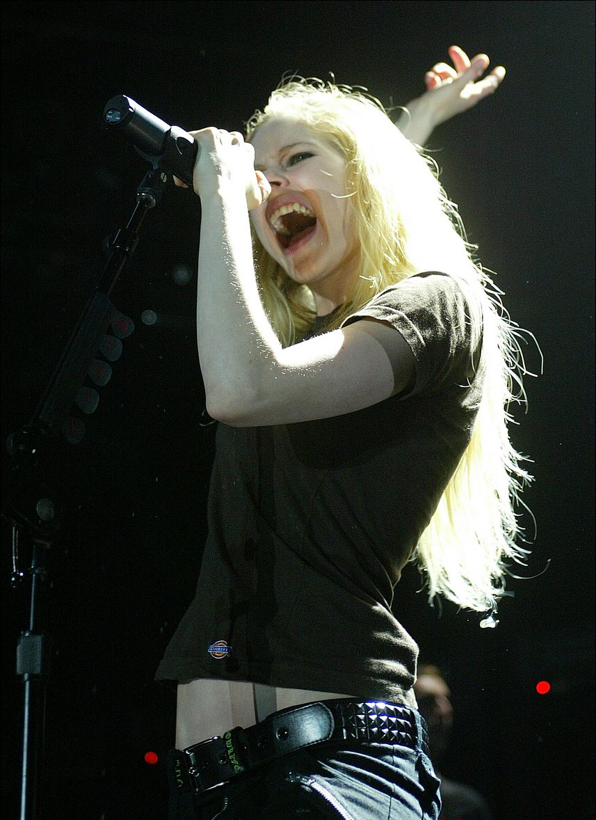 avril-lavigne-112-n25066.jpg