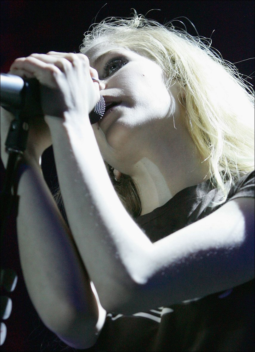avril-lavigne-160-n25060.jpg