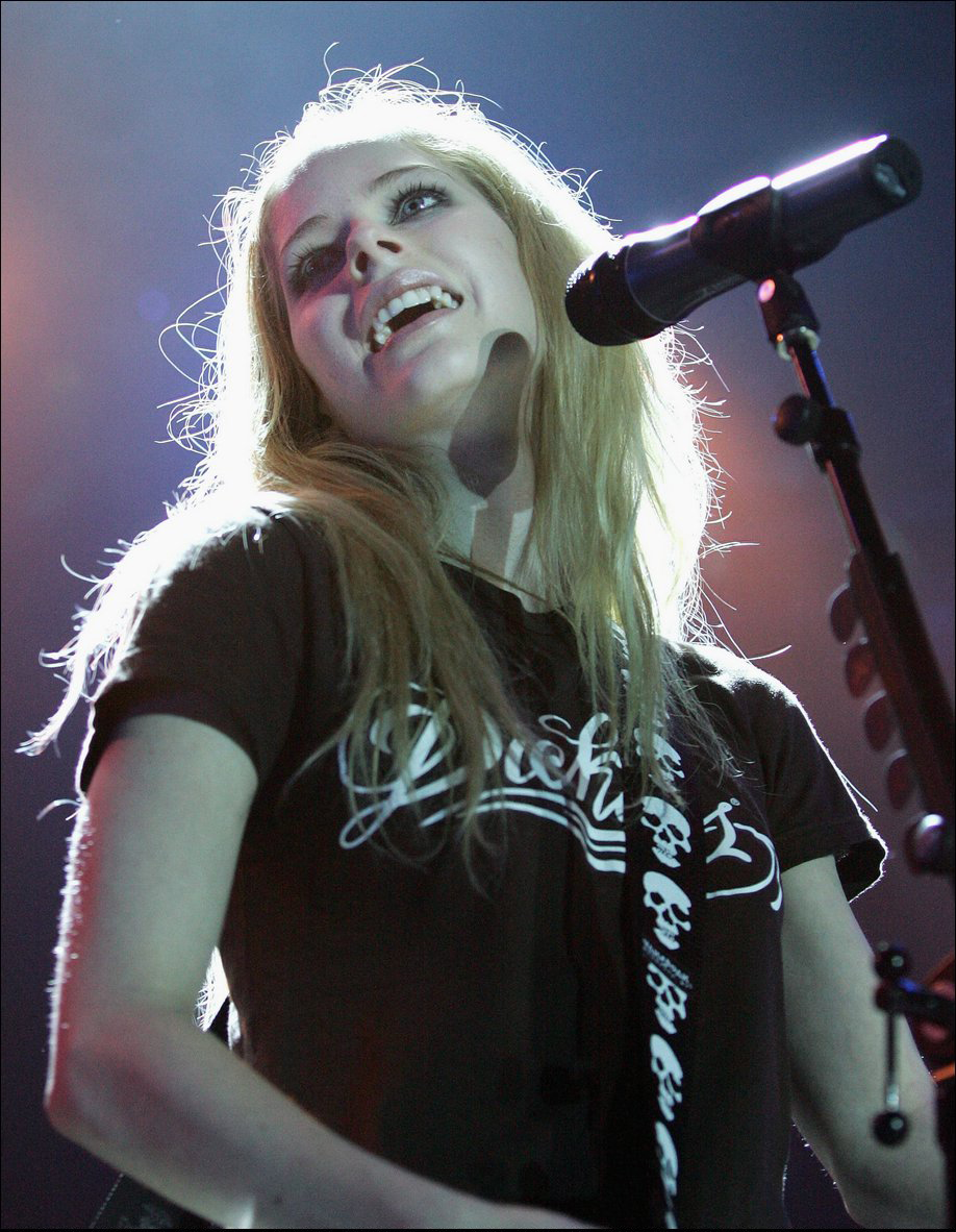 avril-lavigne-321-n25051.jpg