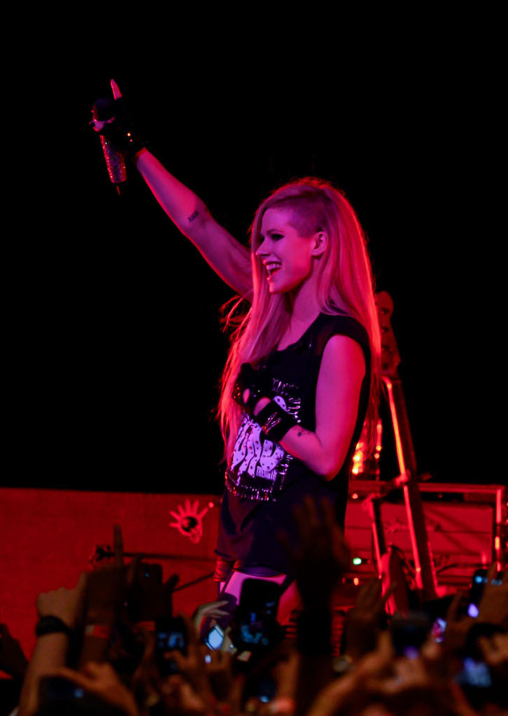 avrillavignetoursaopaulo29042014_288229.jpg