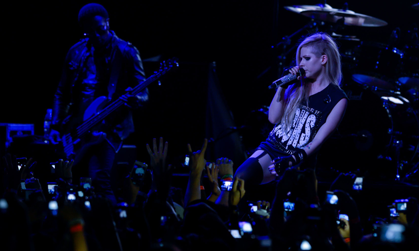 avrillavignetoursaopaulo29042014_289229.jpg