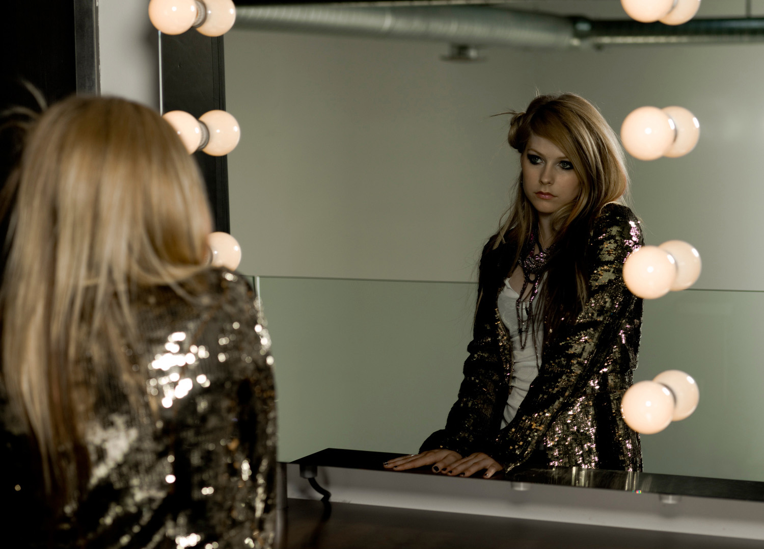 elle_2009_16.jpg