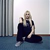 avril39oh6xs.jpg