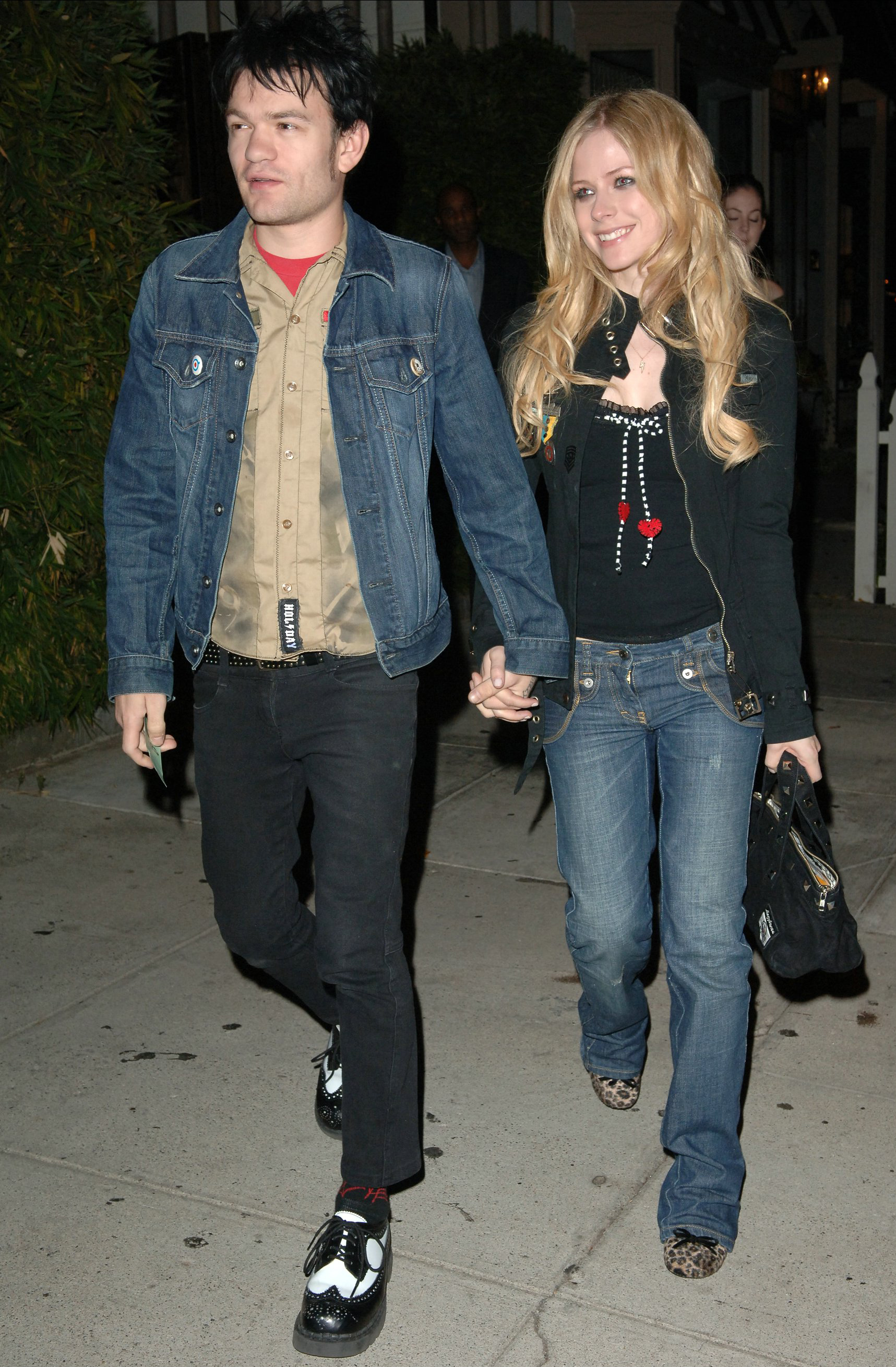 lavigne-whibley002.jpg
