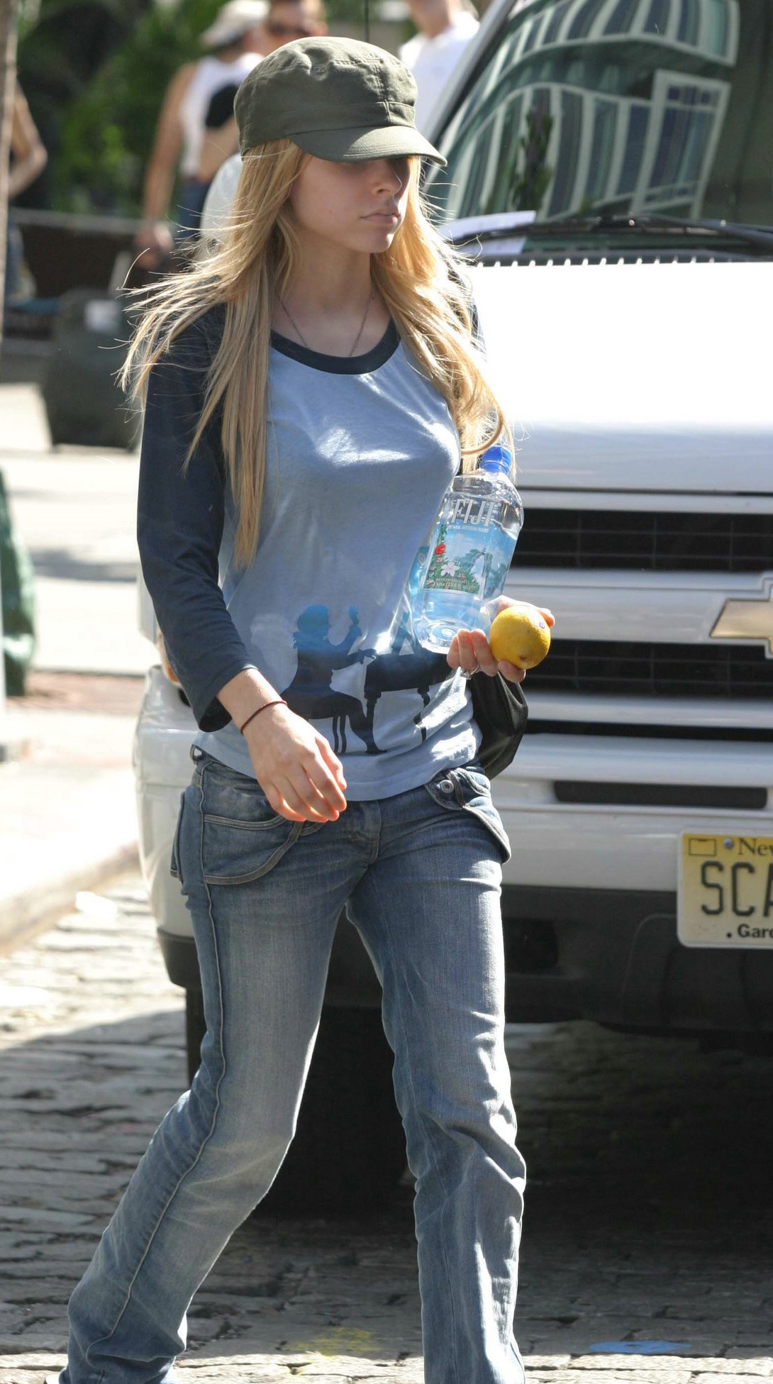 LMK-Avril_Lavigne02.jpg