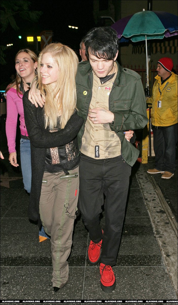avril-lavigne-147-n23087.jpg