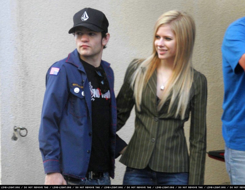 avril-lavigne-739-n23093.jpg